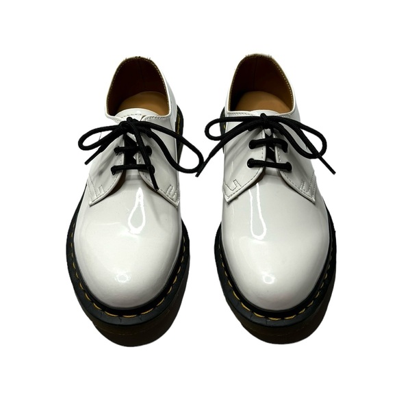Dr. Martens | NWOB 1461 Classic Oxford in White Patent UK5/US7 - Picture 2 of 11